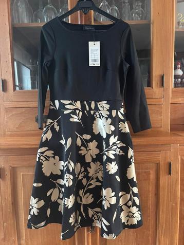 Anna Field avondjurk beschikbaar voor biedingen