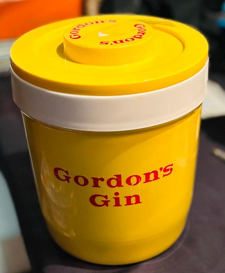 Vintage Gordon’s Gin ijsemmer, Verzamelen, Merken en Reclamevoorwerpen, Zo goed als nieuw, Ophalen of Verzenden