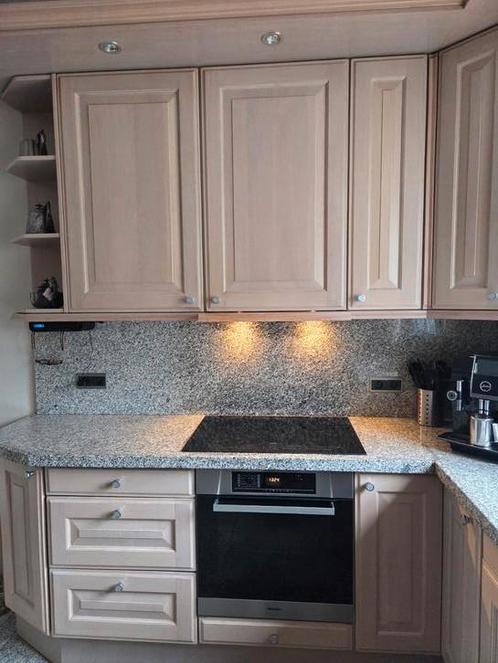 Keuken + inbouwtoestellen, Huis en Inrichting, Keuken | Complete keukens, Zo goed als nieuw, Ophalen