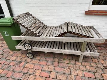 Ligstoel teak beschikbaar voor biedingen