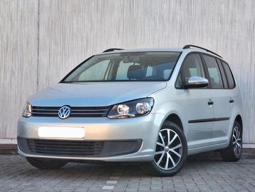 Vw Touran 1.6Tdi BLUEMOTION/Euro 5/ Diesel/ 5 ZITPLAATSEN

 beschikbaar voor biedingen
