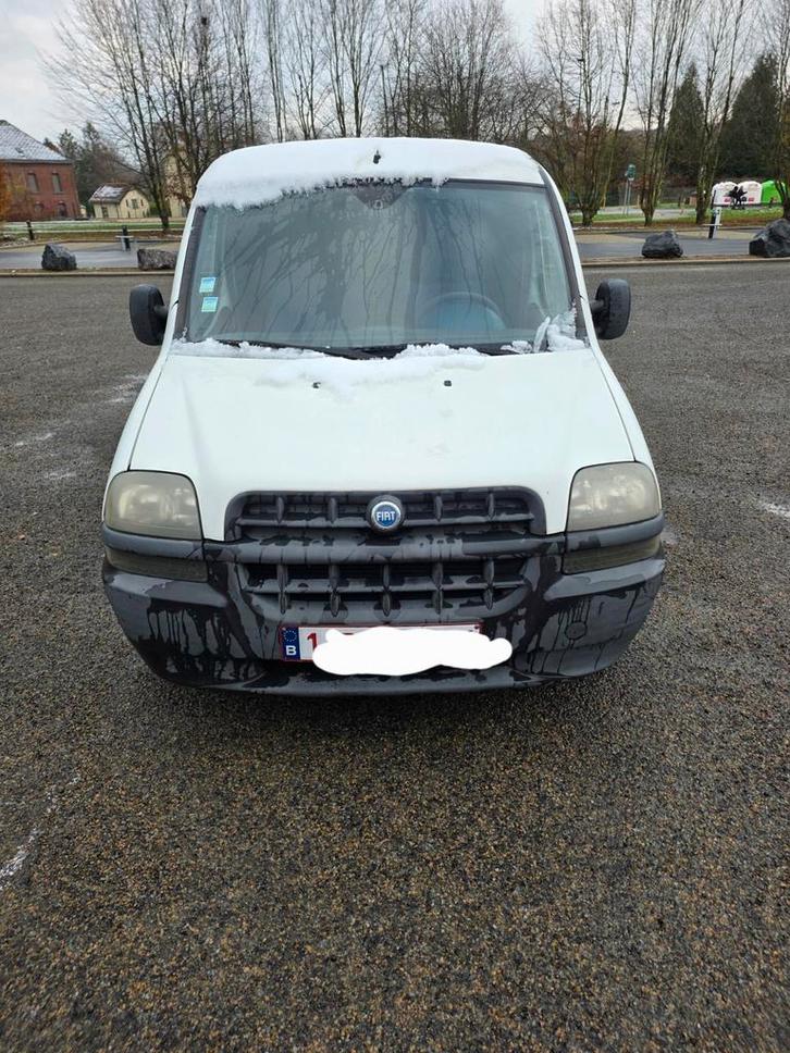 Fiat doblo, Autos, Camionnettes & Utilitaires, Particulier, Attache-remorque, Fiat, Diesel, Boîte manuelle, Blanc, Traction avant