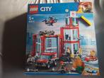 lego city brandweerkazerne 60215, Ophalen of Verzenden, Nieuw, Complete set, Lego