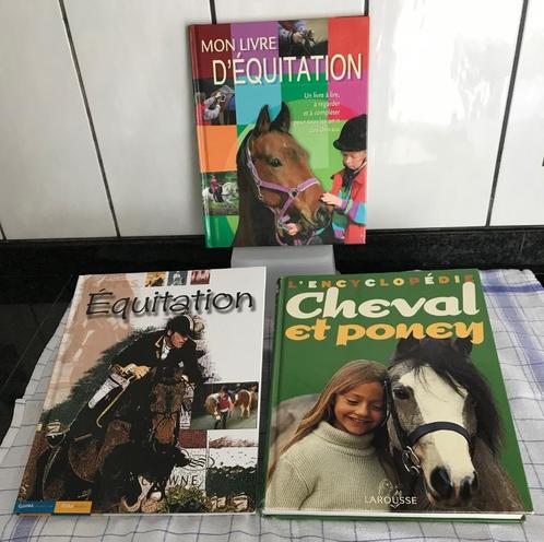 3 Livres sur l'équitation (voir description), Boeken, Dieren en Huisdieren, Zo goed als nieuw, Paarden of Pony's, Ophalen