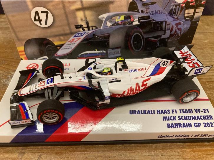 Mick Schumacher 1:43 Bahrain GP 2021 Haas F1 VF21 250pcs, Verzamelen, Automerken, Motoren en Formule 1, Nieuw, Formule 1, Ophalen of Verzenden