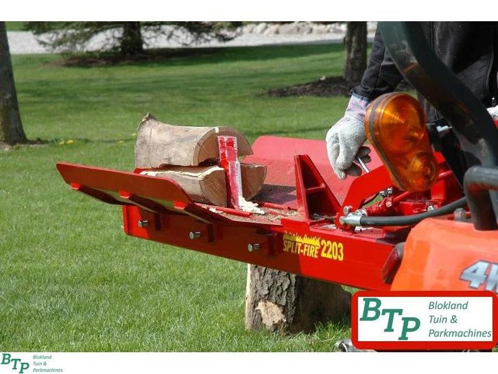 split-Fire 3203 tractor dubbelwerkende houtklover 20T splitf, Articles professionnels, Machines & Construction | Jardin, Parc & Sylviculture
