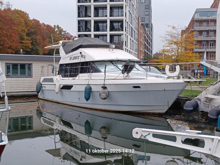 Bayliner 4387 fly, Watersport en Boten, Motorboten en Motorjachten, Gebruikt, Polyester, 12 meter of meer, Diesel, Binnenboordmotor
