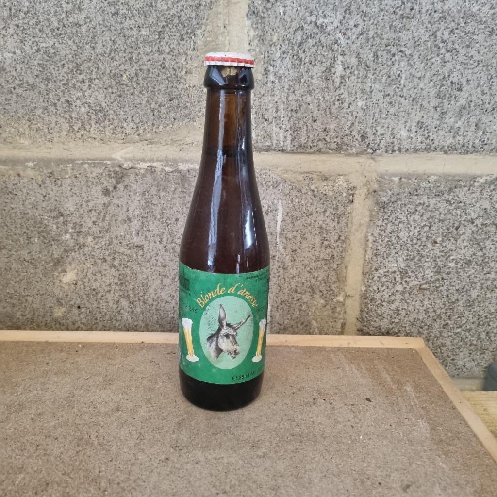 Bouteille de bière Blonde d'ânesse, Enlèvement ou Envoi, Utilisé, Bouteille(s), Autres marques
