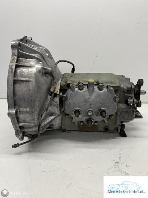 W114 W115 Versnellingsbak 4 gang  1152610819 1152601001, Auto-onderdelen, Transmissie en Toebehoren, Gebruikt, Ophalen of Verzenden