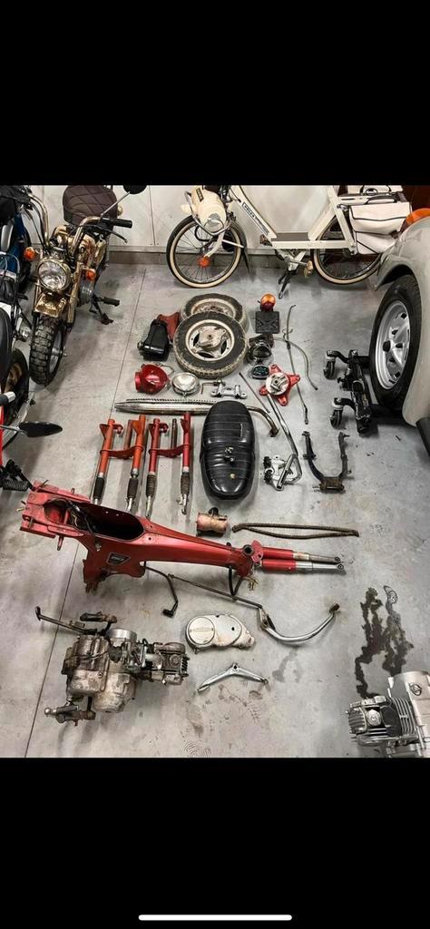 Honda dax onderdelen, Fietsen en Brommers, Brommeronderdelen | Algemeen, Zo goed als nieuw, Ophalen