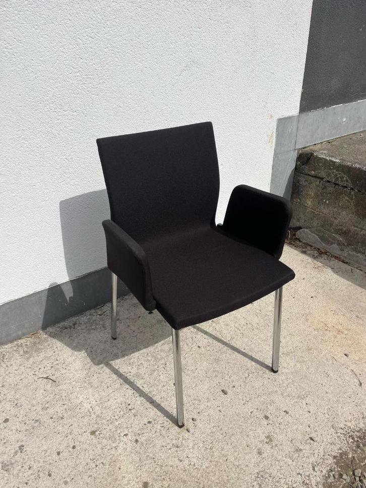 Fauteuil Noir ACTIU (2 pièces), Huis en Inrichting, Fauteuils, Gebruikt, Metaal, Stof, 50 tot 75 cm, Ophalen