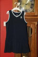 Robe de tennis"ARTENGO" bleu marine sans manches 10A TBEtat, Sports & Fitness, Comme neuf, Autres marques, Vêtements, Enlèvement ou Envoi