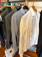 lot chemises hommes Boss & Aglini, Kleding | Heren, Overhemden, Ophalen of Verzenden, Gedragen, Overige kleuren, Halswijdte 41/42 (L)