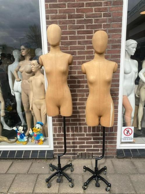 vintage torso buste paspop op standaard met wieltjes, Kleding | Dames, Overige Dameskleding, Ophalen of Verzenden