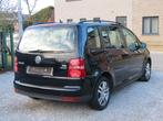 VW Touran 1.9 TDI 7plaats, Auto's, Voorwielaandrijving, Zwart, 4 cilinders, Parkeersensor