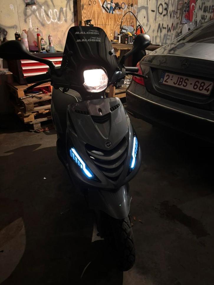 Zip 4t, Fietsen en Brommers, Scooters | Piaggio, Zo goed als nieuw, Zip, Klasse B (45 km/u), Ophalen