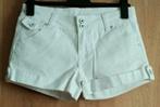 SHORT DENIM, Courts, Taille 42/44 (L), Enlèvement ou Envoi, Blanc