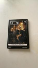 Code 37 / 8 dvd s / deel 8 ontbreekt, Comme neuf, Enlèvement ou Envoi