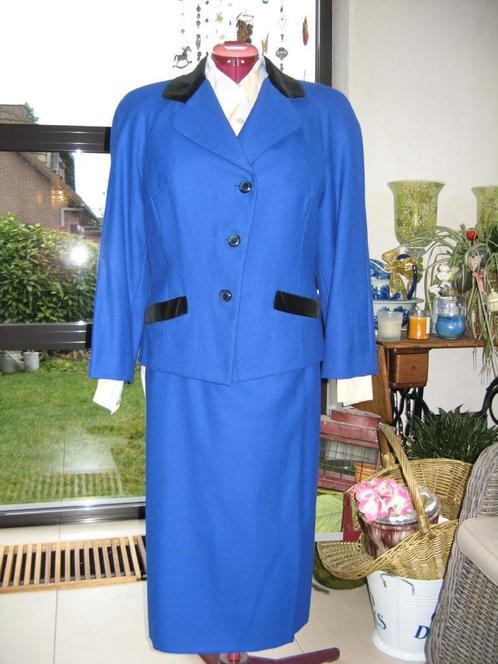 Dames Mantelpakje, Kleding | Dames, Dames-kledingpakketten, Zo goed als nieuw, Maat 38/40 (M), Ophalen