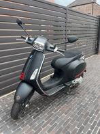 Vespa Sprint 2022, Fietsen en Brommers, Ophalen, Gebruikt, Overige modellen, Klasse B (45 km/u)