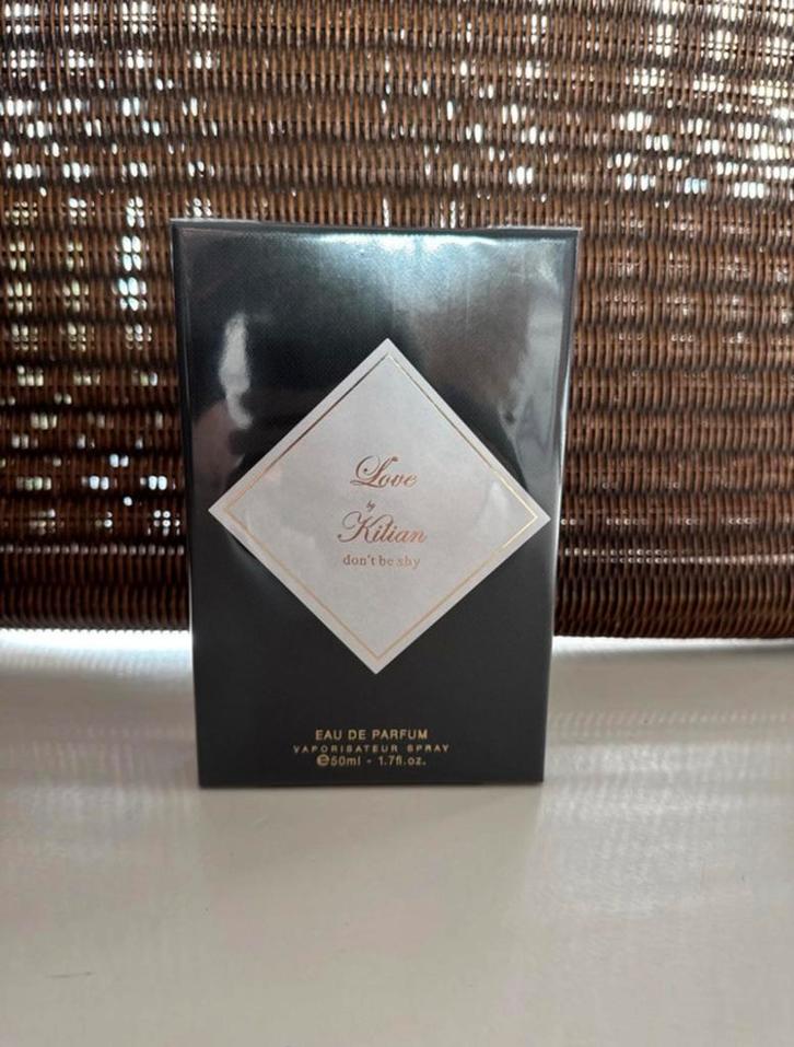 Kilian Love don’t be shy - eau de parfum, Handtassen en Accessoires, Uiterlijk | Parfum, Zo goed als nieuw, Ophalen of Verzenden