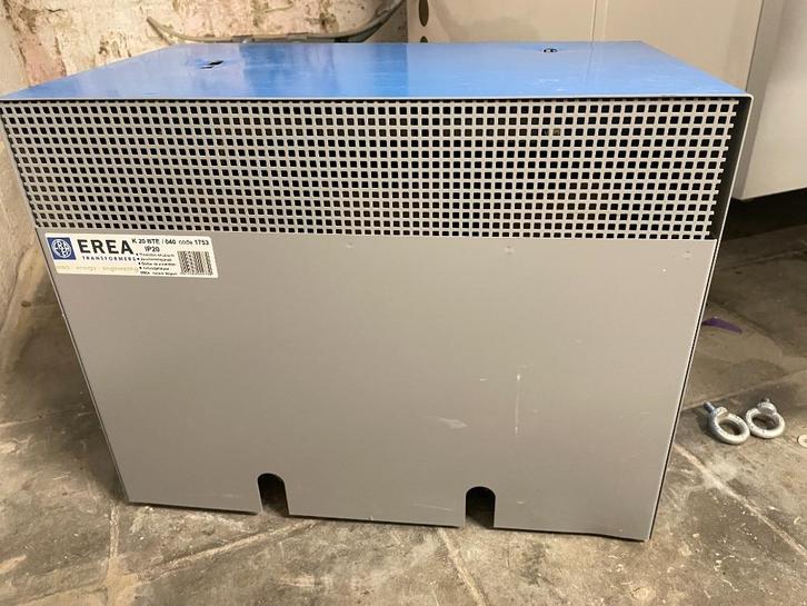 Driefasen beschermingstransformator EREA SPT 16000/BTE, Bricolage & Construction, Électricité & Câbles, Comme neuf, Autres types