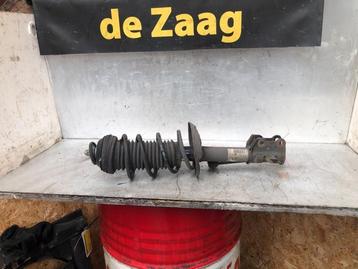 Schokdemperpoot links-voor van een Opel Corsa beschikbaar voor biedingen