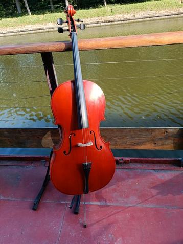 Cello 3/4 beschikbaar voor biedingen