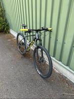 Scott scale 980 (2022), Enlèvement, Comme neuf