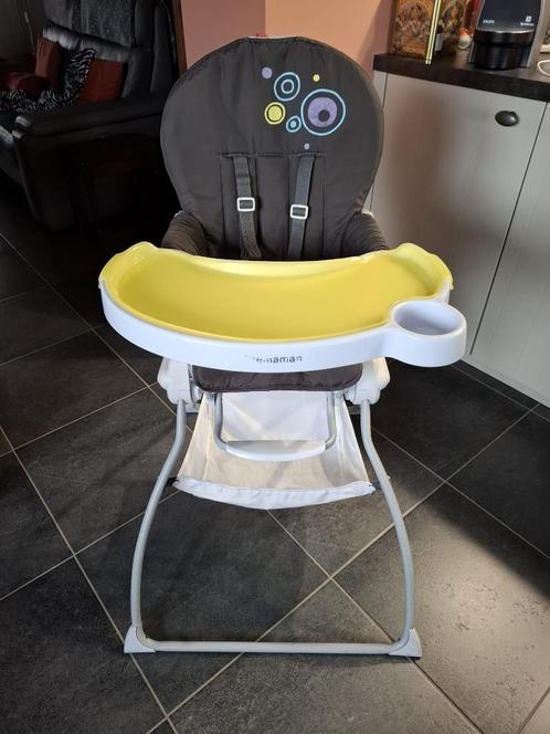 Kinder eetstoeltje - Opvouwbaar Bruin, Kinderen en Baby's, Kinderstoelen, Gebruikt, Inklapstoel, Afneembaar eetblad, Gordel(s)