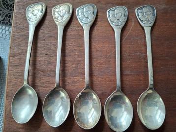 16 cuillères en argent et métal argenté de la dynastie belge, Envoi, Utilisé, Pin ou (petite) Cuillère
