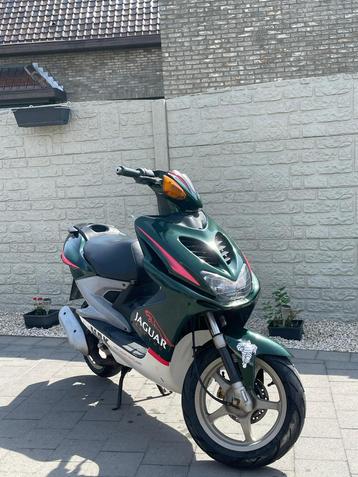 Yamaha aerox A-klasse jaguar editie beschikbaar voor biedingen