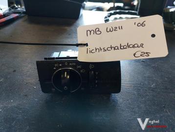 MB W211 lichtschakelaar '06 beschikbaar voor biedingen