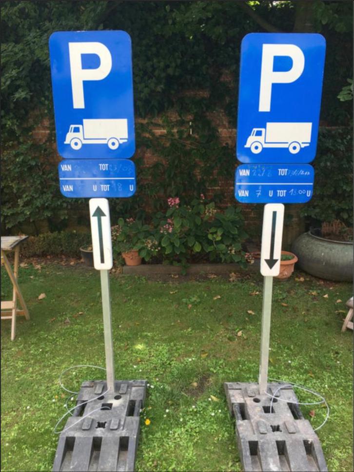 doe het zelfVerkeersborden "Parking werfwagens" E9c te huur, Doe-het-zelf en Bouw, Gereedschapskisten, Gebruikt, Ophalen