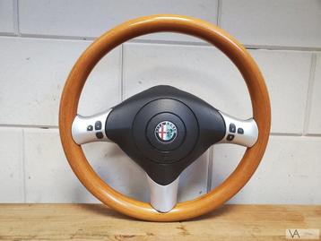 Alfa Romeo 156 / 147 / GT houten stuur met airbag €200 beschikbaar voor biedingen