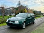 Volkswagen Golf 1.6 Benzine Automaat - Gekeurd, Auto's, Volkswagen, 4 deurs, Stof, Zwart, 1600 cc