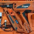 Cloueuse pneumatique à gaz (Location), Enlèvement, Utilisé