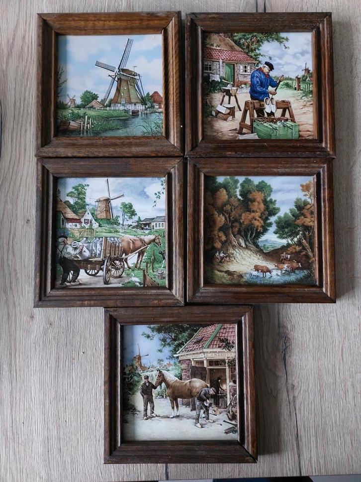 Carreaux de céramique traditionnels encadrés Royal Schwabap, Antiquités & Art, Antiquités | Assiettes décoratives & Carrelages