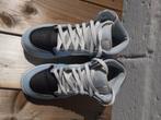 Jordan 1mid 38,5, Ophalen of Verzenden, Zo goed als nieuw, Schoenen