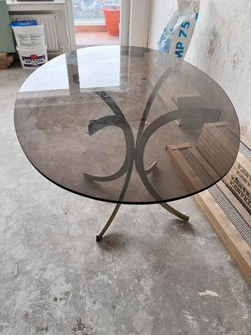 Table de salle à manger ovale verre fumé 100/150 beschikbaar voor biedingen