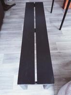 Banc en bois Ikea, Enlèvement