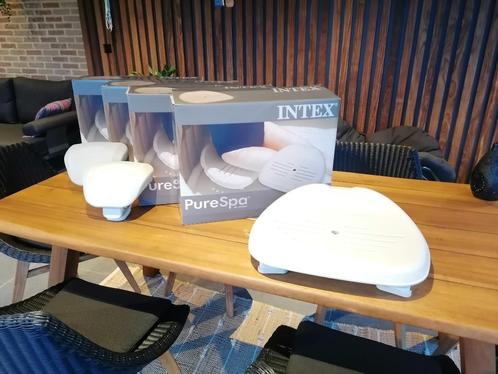 4 Jacuzzi zitjes + 2 hoofdsteunen, Tuin en Terras, Bubbelbaden en Hottubs, Zo goed als nieuw, Ophalen