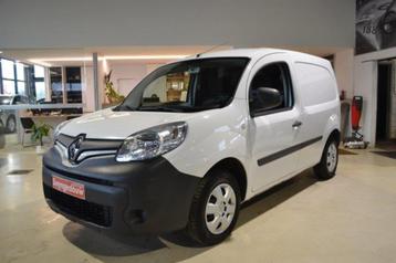 Renault Kangoo lichte vracht,airco,navi, weinig km,als nieuw beschikbaar voor biedingen