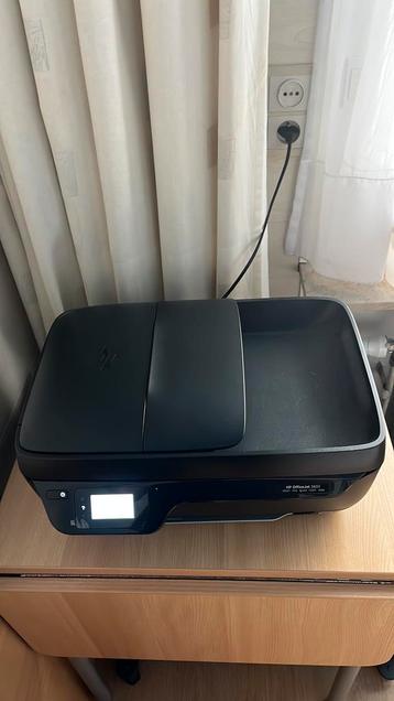 Printer HP OfficeJet 3833 beschikbaar voor biedingen