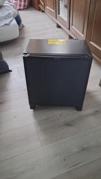 *DOMETIC* Mini Frigo Bar À Porte Pleine Noir - 40 L, Elektronische apparatuur, Koelkasten en IJskasten, Ophalen, Zo goed als nieuw
