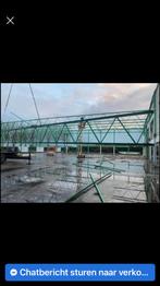 Spanten, metaalconstuctie, hangaar, Ophalen