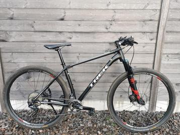 Trek Superfly 29 inch L in nieuwstaat! beschikbaar voor biedingen