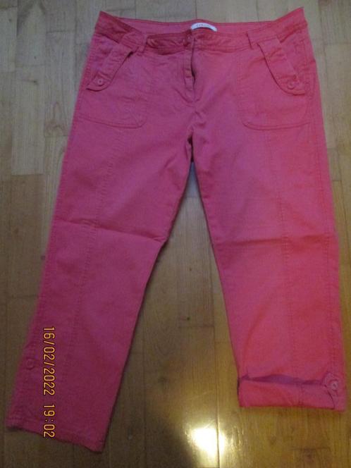 Pantalon 3/4 rose « CAMAÏEU » femmes Taille basse, Taille 42, Kleding | Dames, Broeken en Pantalons, Zo goed als nieuw, Maat 42/44 (L)