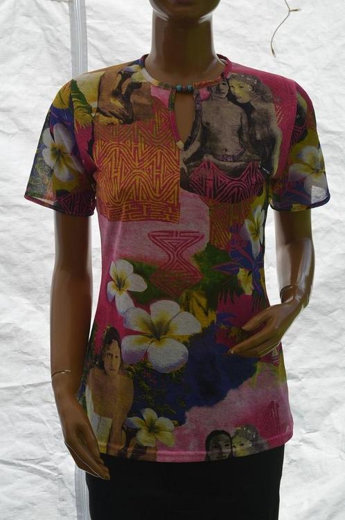 Nygel T-shirt met bloemen en vrouwen veelkleurig Medium, Kleding | Dames, T-shirts, Zo goed als nieuw, Maat 38/40 (M), Overige kleuren