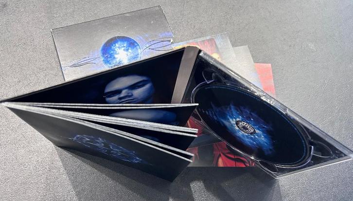 WITHIN TEMPTATION - The Silent Force Tour ( Deluxe CD ), Cd's en Dvd's, Cd's | Hardrock en Metal, Zo goed als nieuw, Verzenden